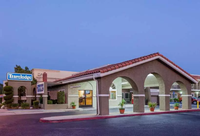 酒店 Travelodge By Wyndham Hemet Ca