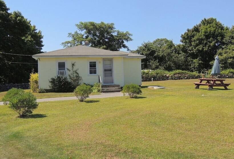 Phil & Anns Sunset Motel