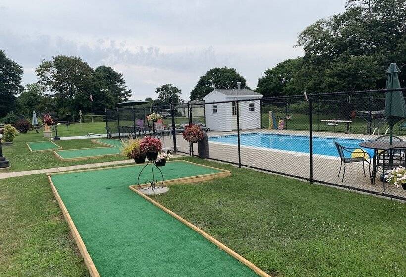 Phil & Anns Sunset Motel