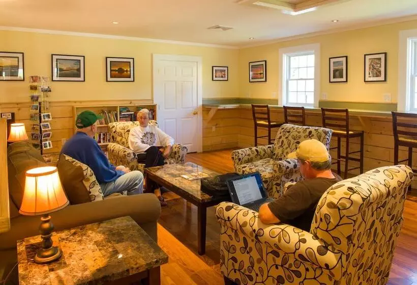 리조트 Sun Retreats Peters Pond