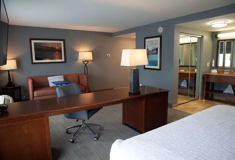 Hampton Inn & Suites Jacksonville