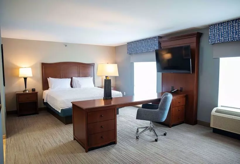 Hampton Inn & Suites Jacksonville