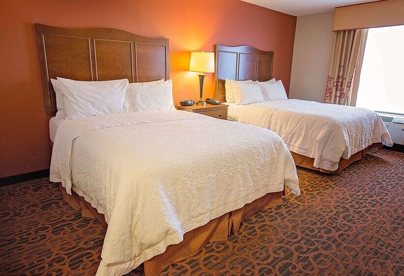 Hampton Inn & Suites Jacksonville