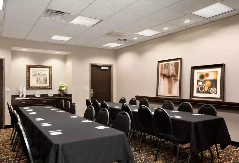 Hampton Inn & Suites Mansfield