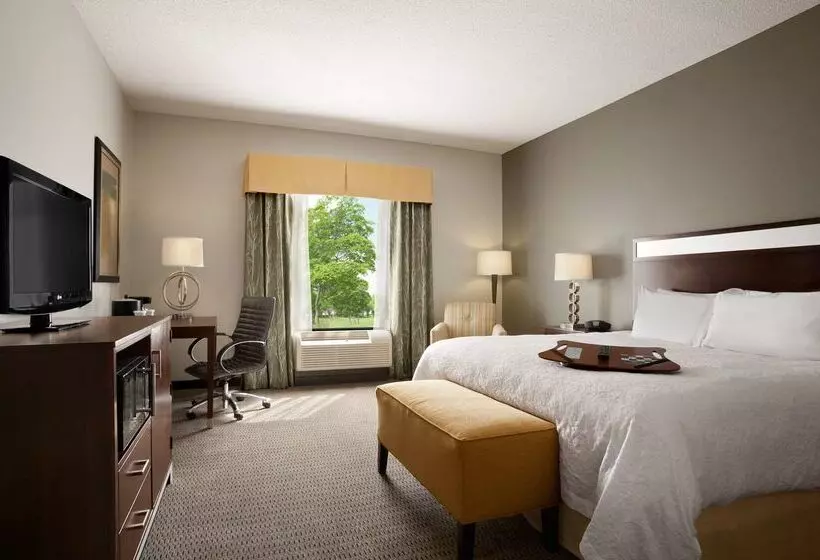 Hampton Inn & Suites Mansfield