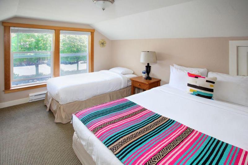 Отель Blue Gull Inn