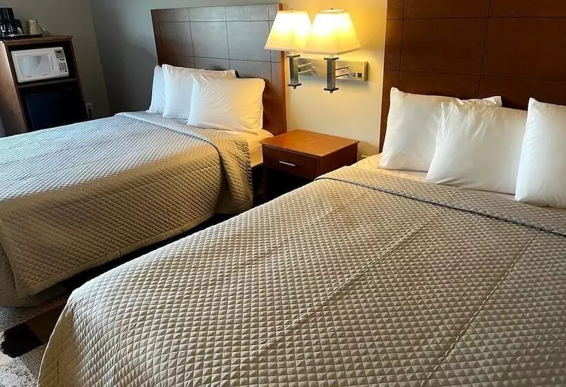 호텔 Commodore Perry Inn And Suites