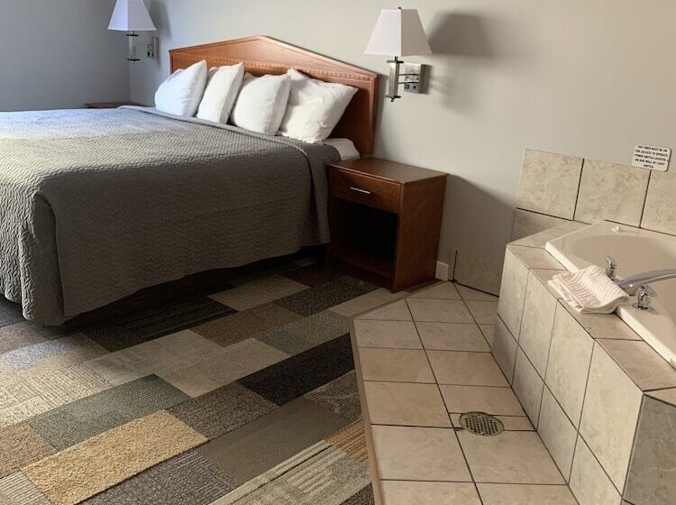 Szálloda Commodore Perry Inn And Suites