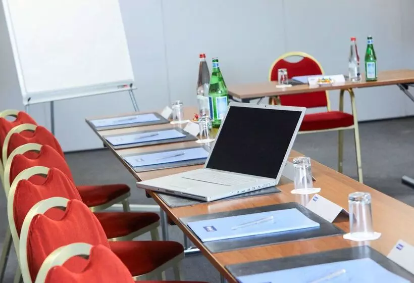 Hotel Périphérie Porte De Saint Ouen