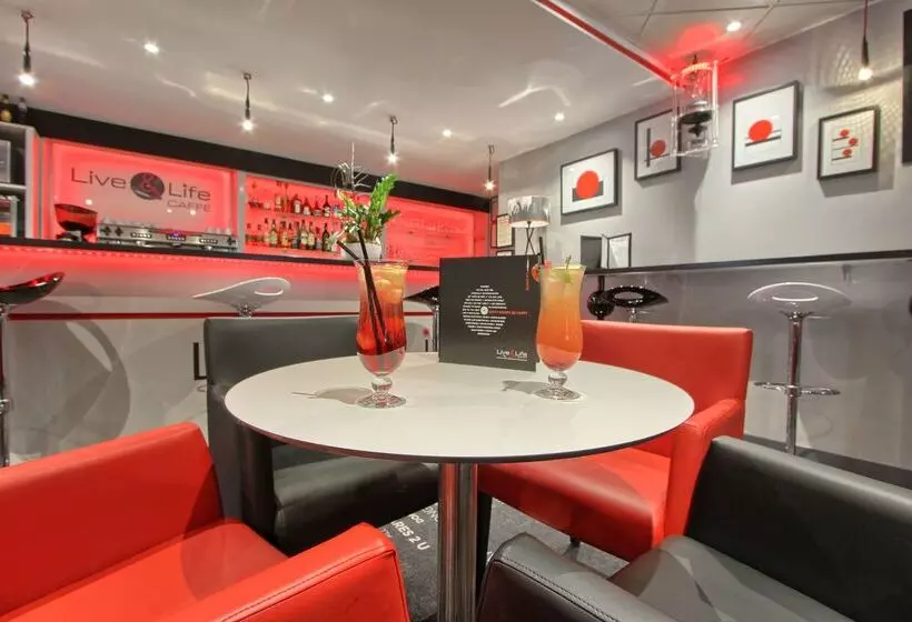 Hotel Périphérie Porte De Saint Ouen