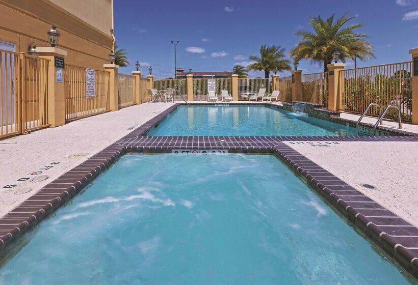 فندق La Quinta Inn & Suites By Wyndham Port Arthur