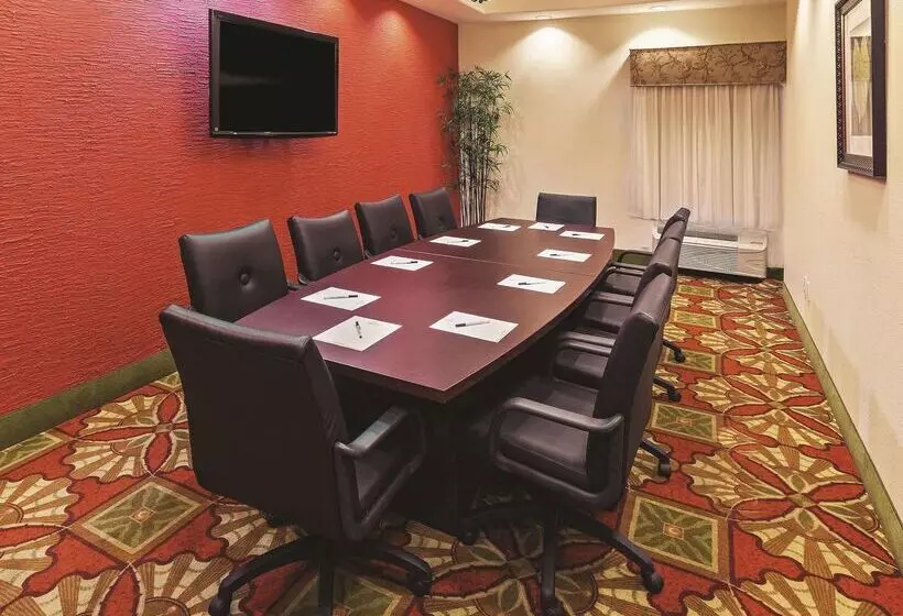 Hotel La Quinta Inn & Suites By Wyndham Port Arthur