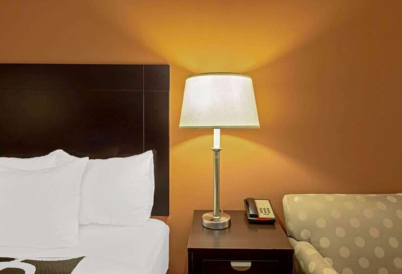 فندق La Quinta Inn & Suites By Wyndham Port Arthur