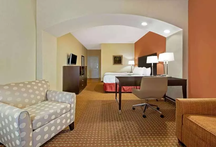 Hotel La Quinta Inn & Suites By Wyndham Port Arthur