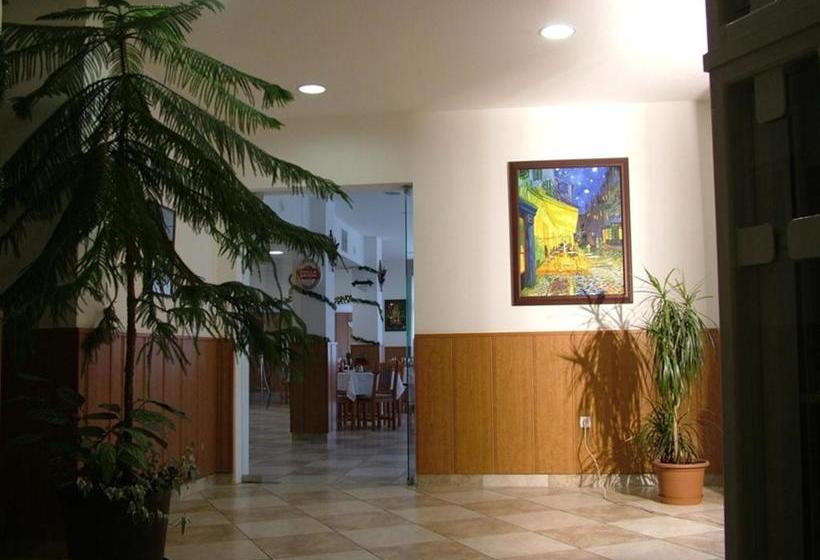 בית מלון כפרי Pontis