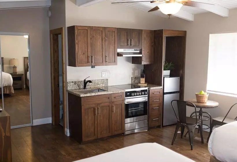 乡村酒店  Apple Tree Inn