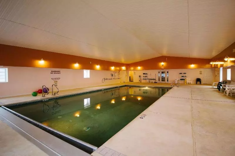 Отель Taber Inn