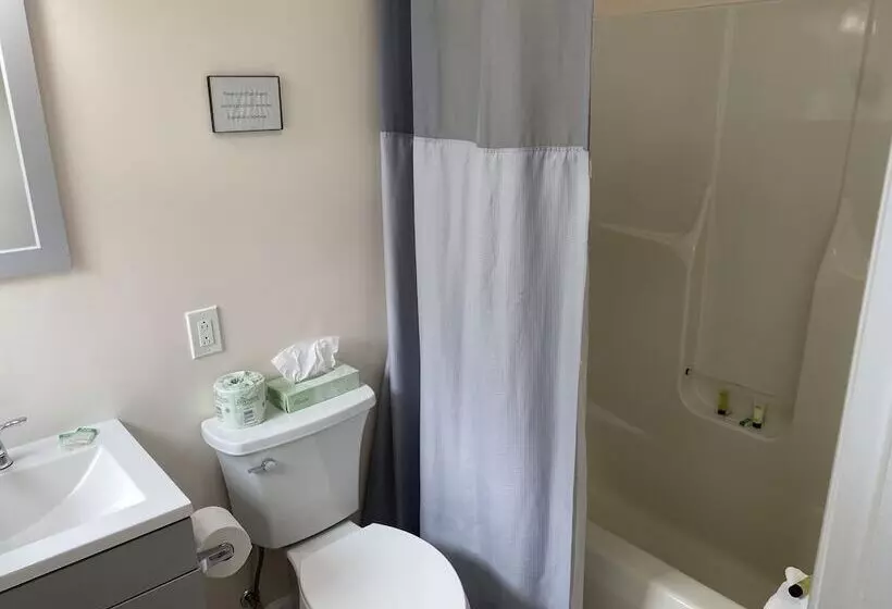 Отель Taber Inn