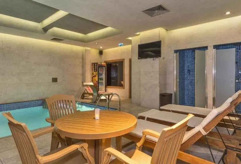 The Meretto Hotel Istanbul Old City