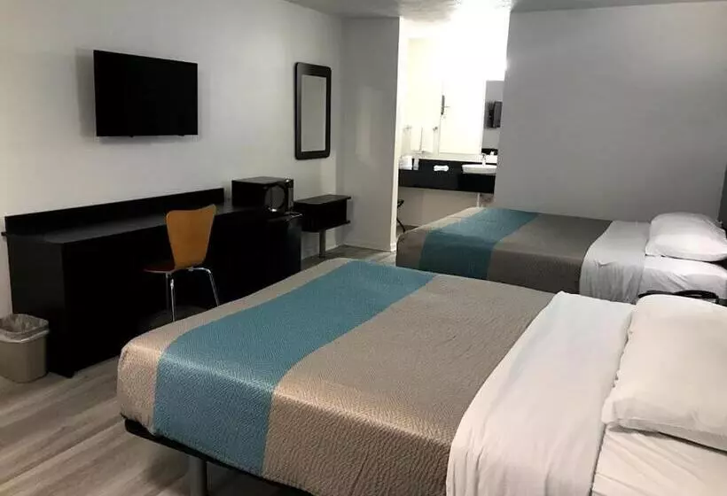 Motel 6 Metropolis, Il