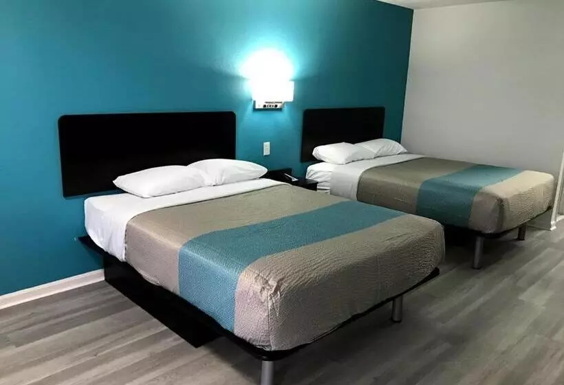 Motel 6 Metropolis, Il