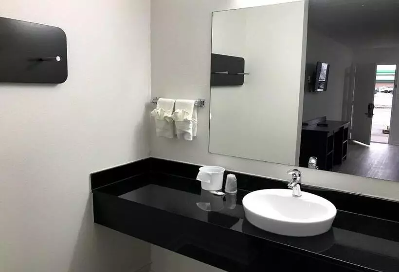 Motel 6 Metropolis, Il