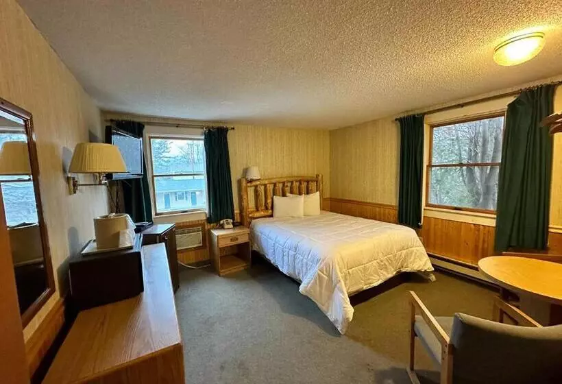 Мотель Maple Leaf Inn Lake Placid