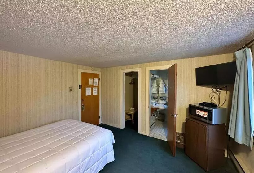 Мотель Maple Leaf Inn Lake Placid