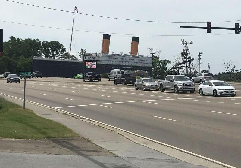 モーテル Smoky View Inn