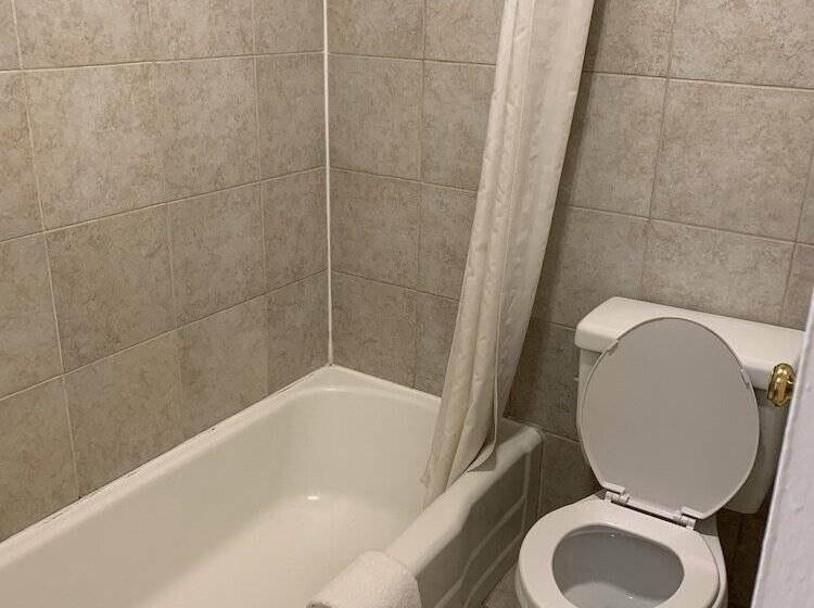 فندق على الطريق Scottish Inns Tonawanda