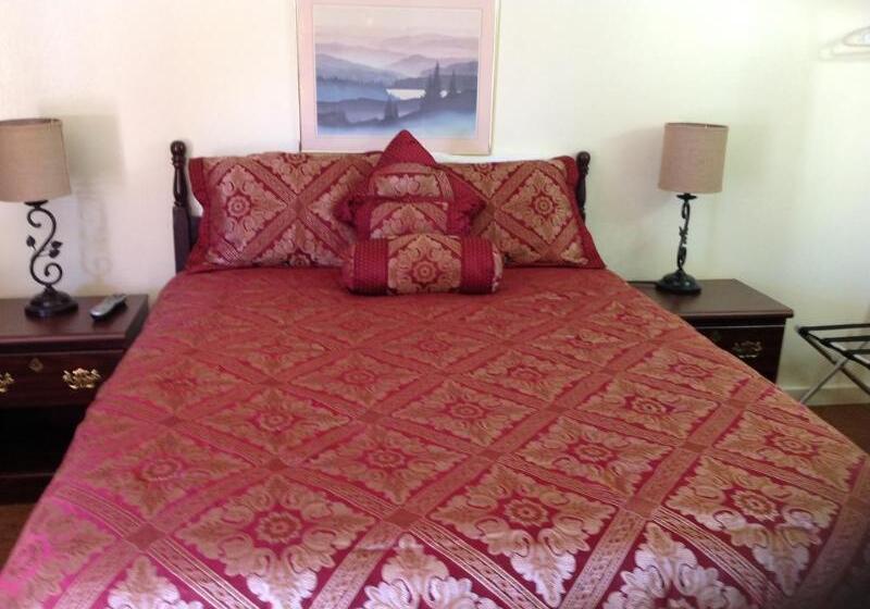 فندق على الطريق Sonoma Lodge