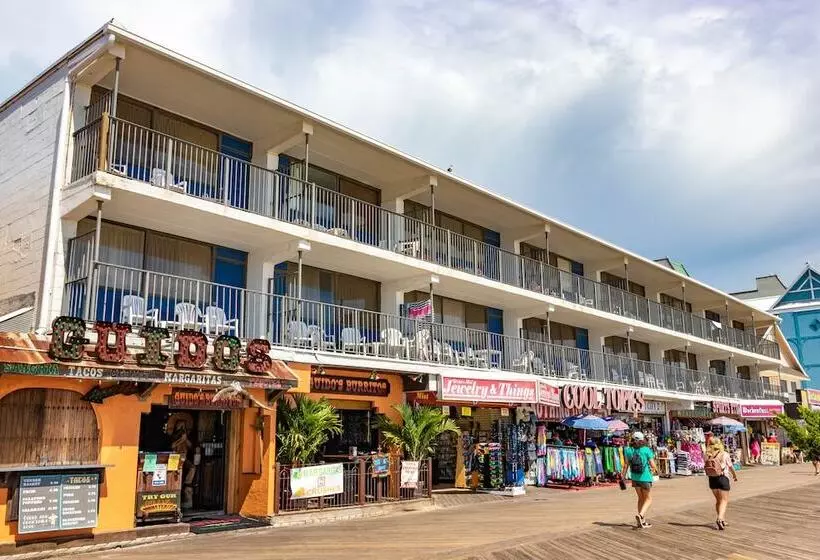 Rideau Oceanfront Motel