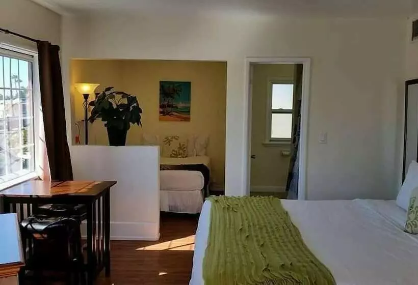 The Patriots Boutique Motel