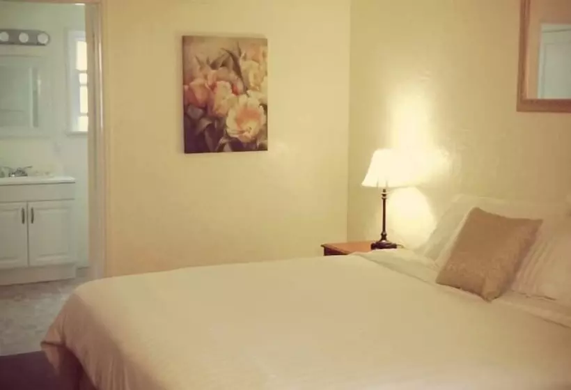 The Patriots Boutique Motel