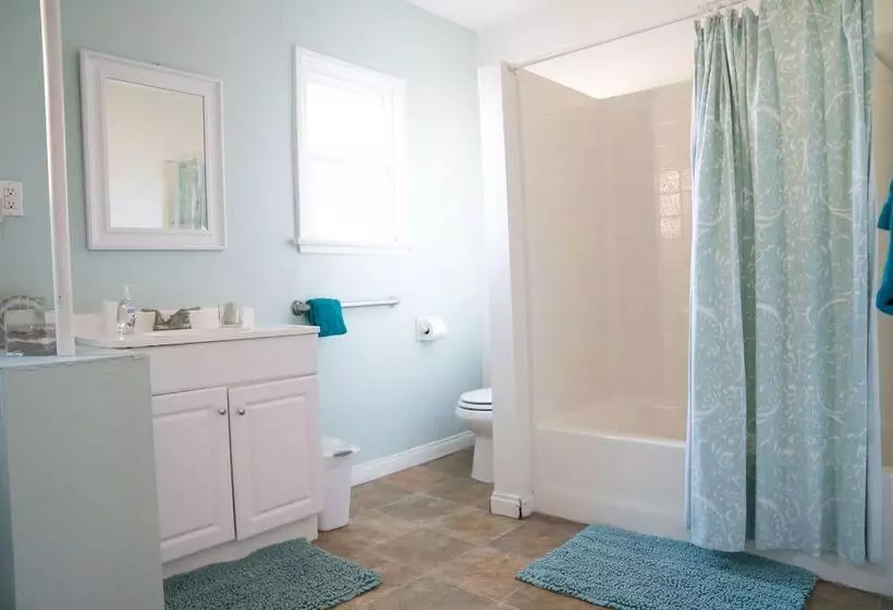 The Patriots Boutique Motel