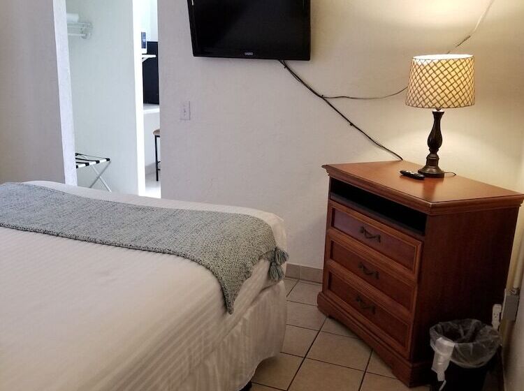 The Patriots Boutique Motel