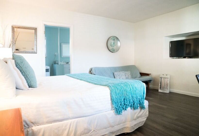 The Patriots Boutique Motel