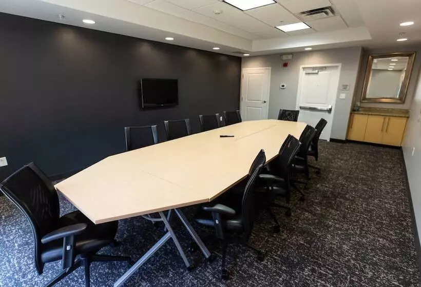 Towneplace Suites By Marriott Bowling Green