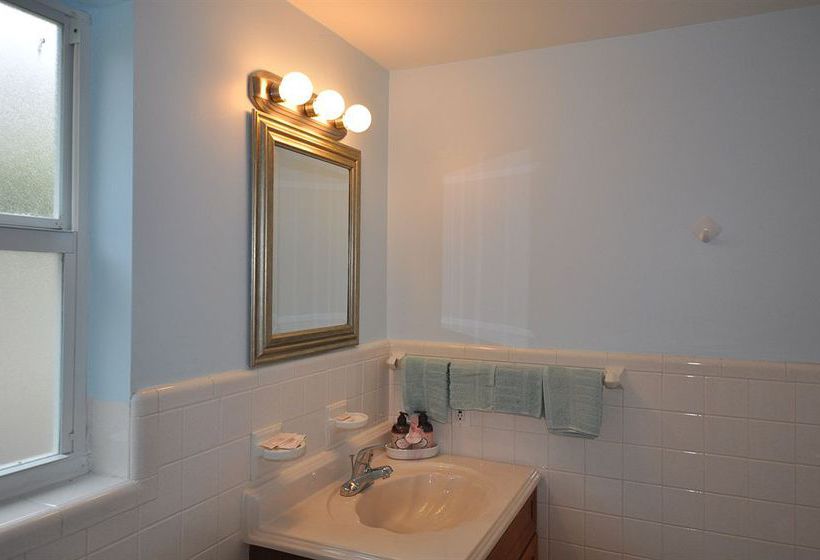 فندق Playa Aqualina Guesthouse