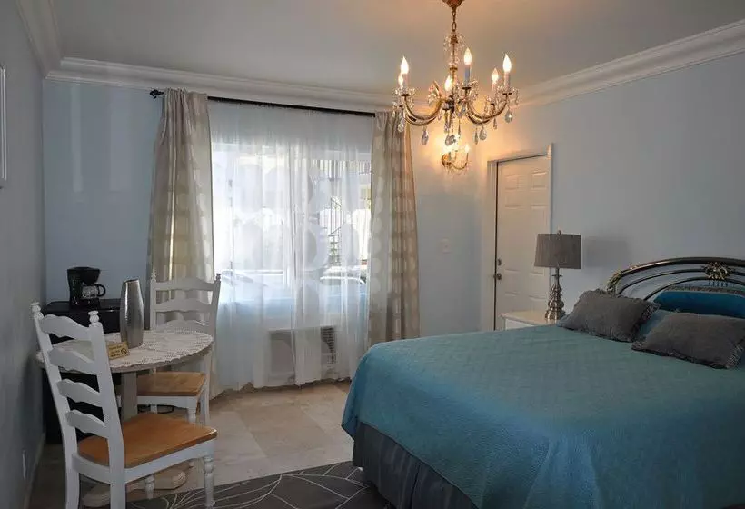 Hotel Playa Aqualina Guesthouse