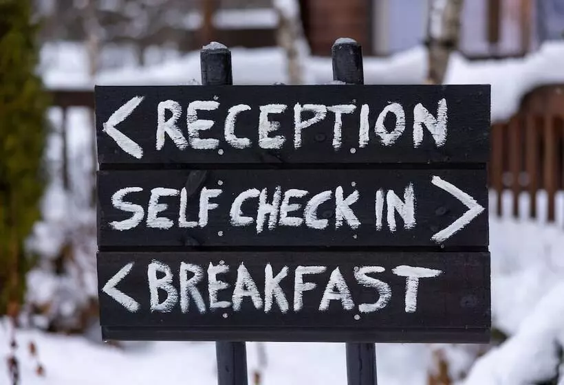 Blue Hotel Fagrilundur   On The Golden Circle