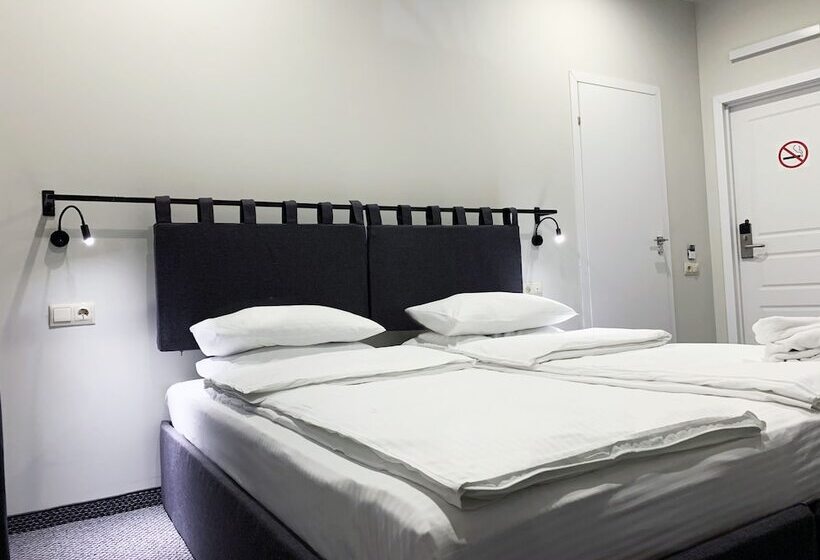 هتل Novy Arbat Residence