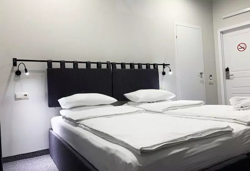 هتل Novy Arbat Residence