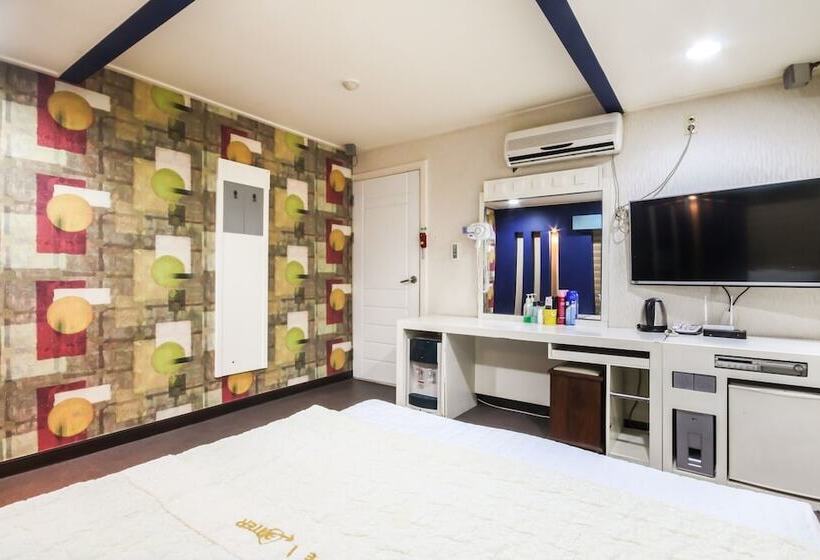 Motel Geochang Enter