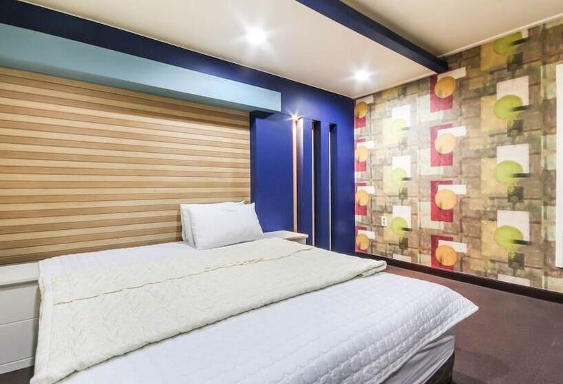 Motel Geochang Enter