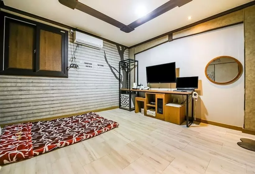 Samcheok Chungil Motel