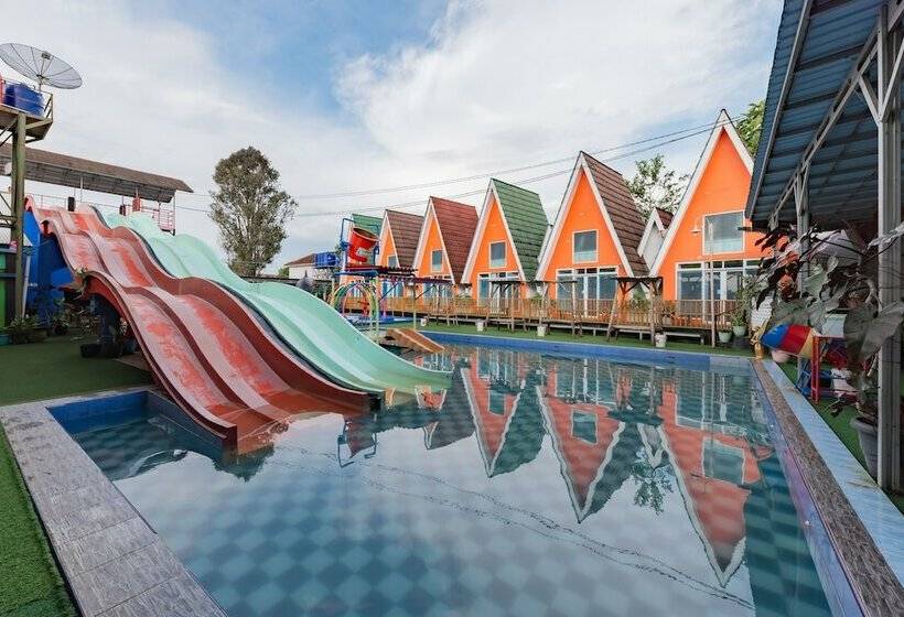 פנסיון Formerly Reddoorz Resort Syariah Jaya Tirta Abadi