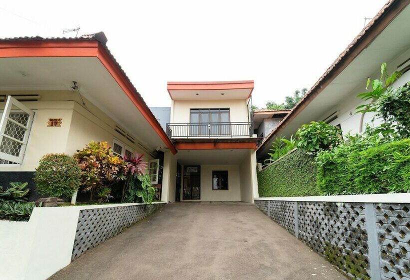 Pansiyon Koolkost Syariah Near Botani Square Mall