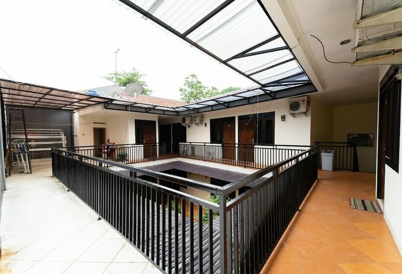 Pansiyon Koolkost Syariah Near Botani Square Mall