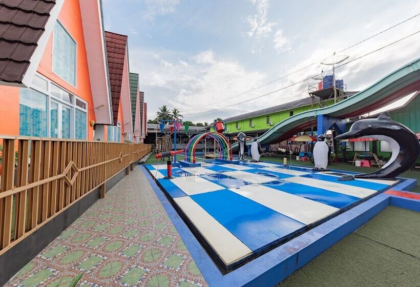 פנסיון Formerly Reddoorz Resort Syariah Jaya Tirta Abadi